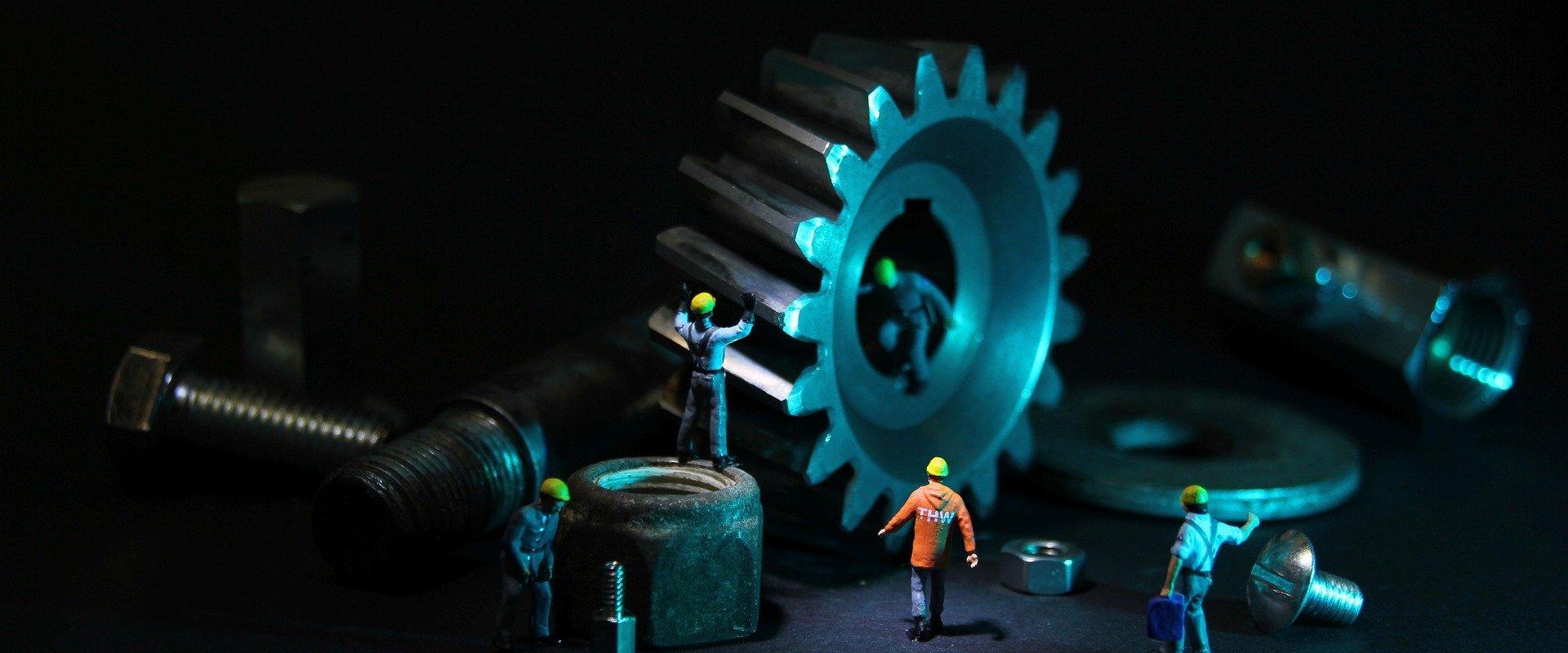 Tiny maintenance people